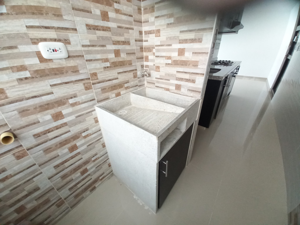 Apartamento En Arriendo - Conjunto Residencial Alminar Samoa Piso 16, Ibagué