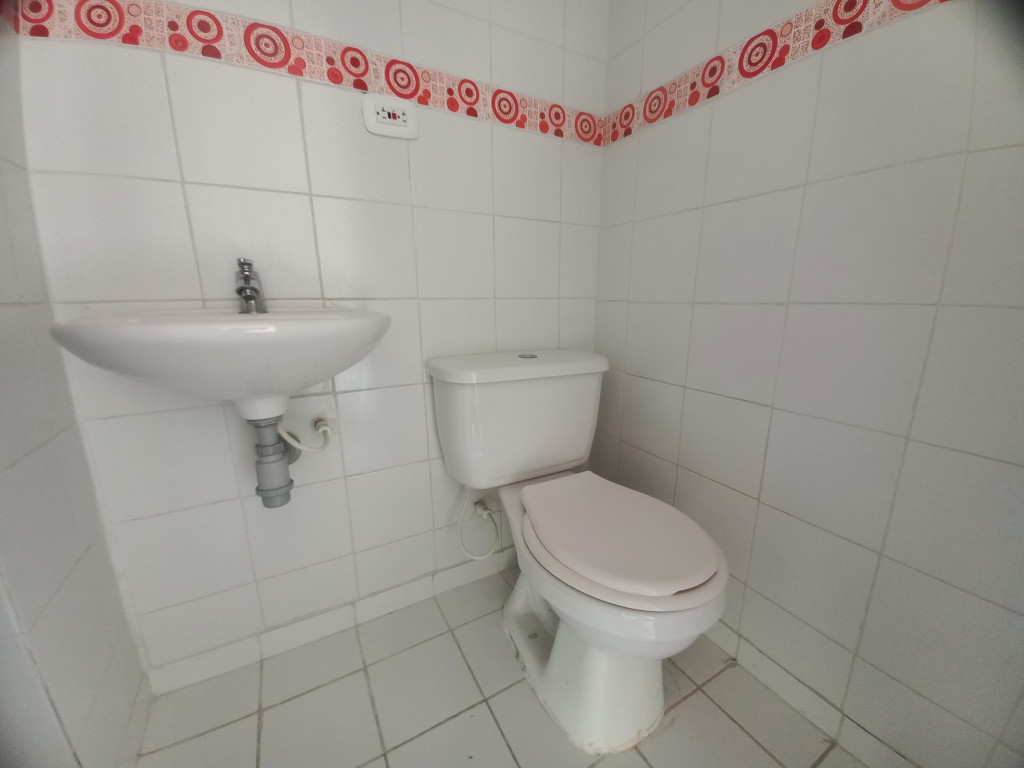 Apartamento En Venta - Conjunto Residencial Alminar Samoa Piso 13, Ibagué