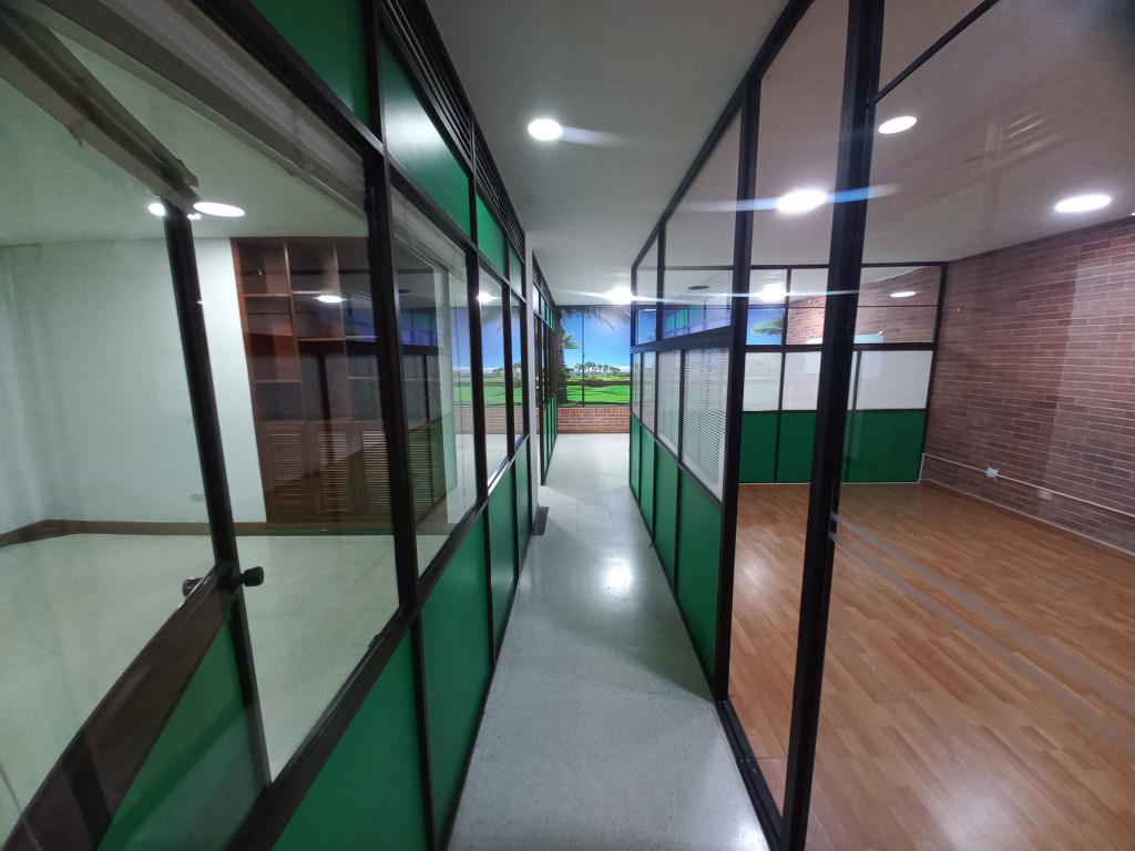 Oficina En Venta - Edificio Multifamiliares El Eden, Ibagué