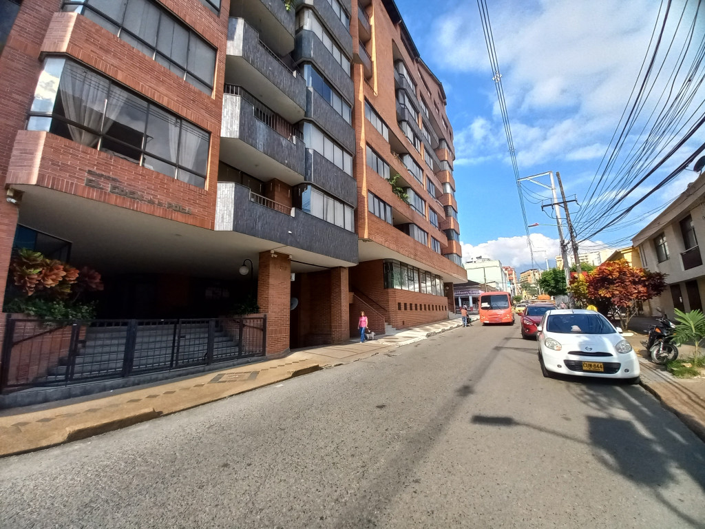 Oficina En Venta - Edificio Multifamiliares El Eden, Ibagué