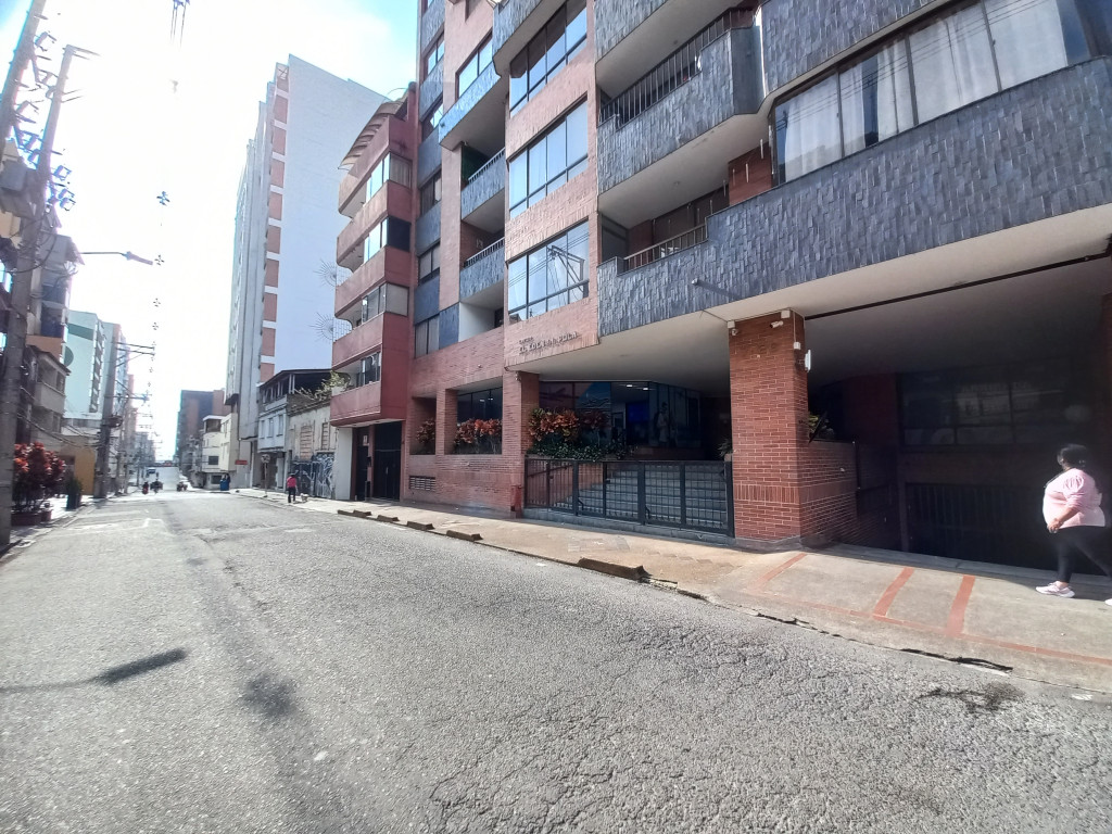 Oficina En Venta - Edificio Multifamiliares El Eden, Ibagué