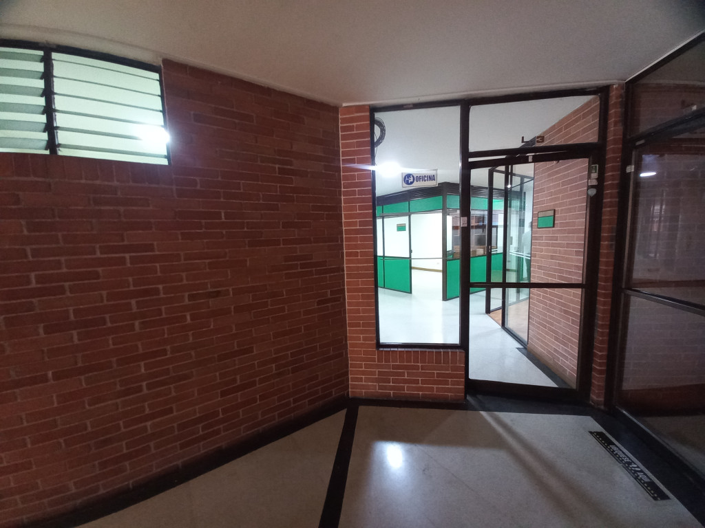 Oficina En Venta - Edificio Multifamiliares El Eden, Ibagué