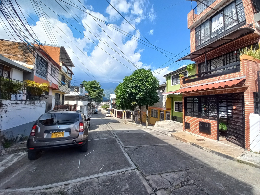 Casa En Venta - Calarca, Ibagué