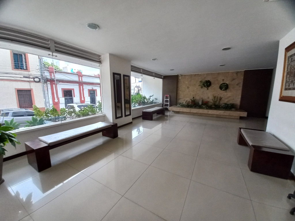 Apartamento En Venta - Edificio Mediterráneo Piso 12, Ibagué