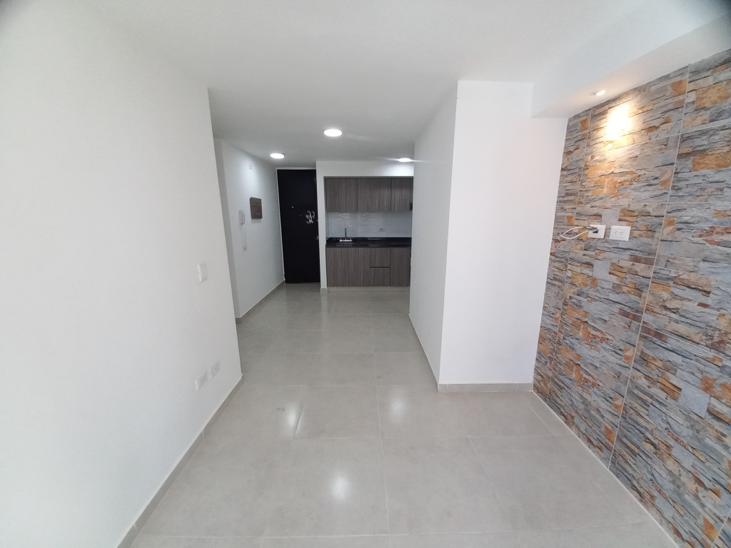 Apartamento En Venta - Conjunto Residencial Florida Iv Piso 10, Ibagué