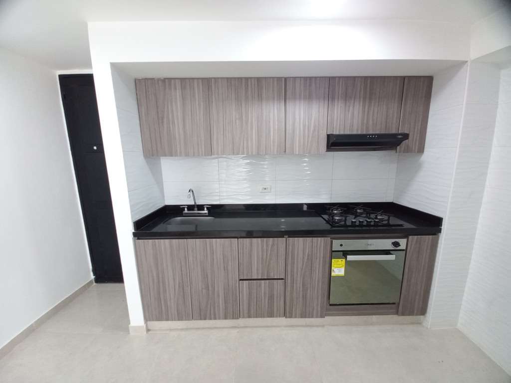 Apartamento En Venta - Conjunto Residencial Florida Iv Piso 10, Ibagué