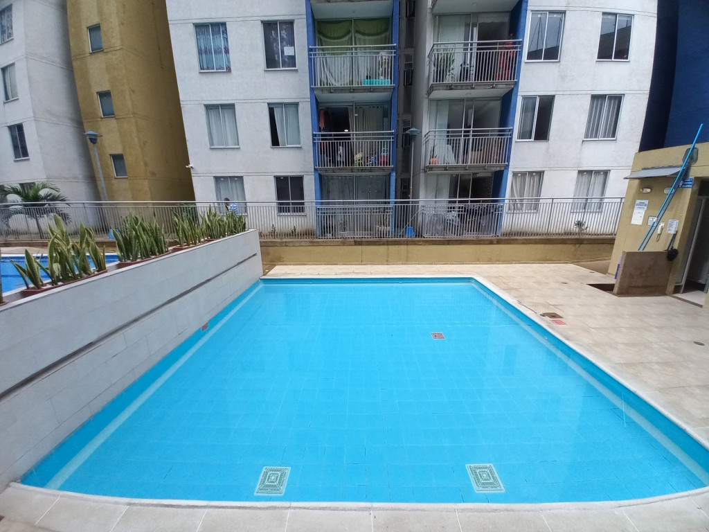 Apartamento En Venta - Conjunto Residencial Florida Iv Piso 10, Ibagué