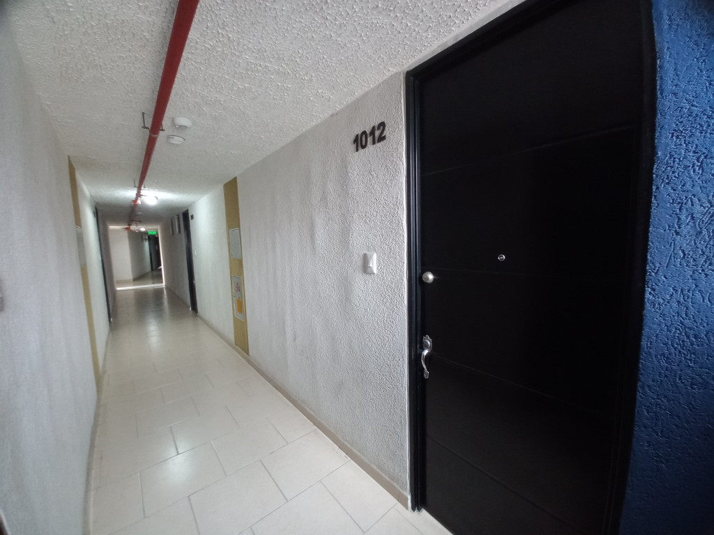 Apartamento En Venta - Conjunto Residencial Florida Iv Piso 10, Ibagué