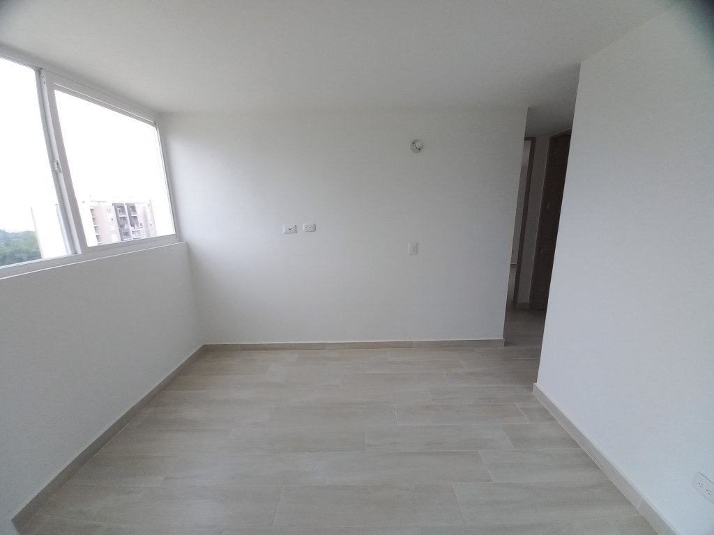 Apartamento En Venta - C.r Bosque Reservado Piso 9, Ibagué