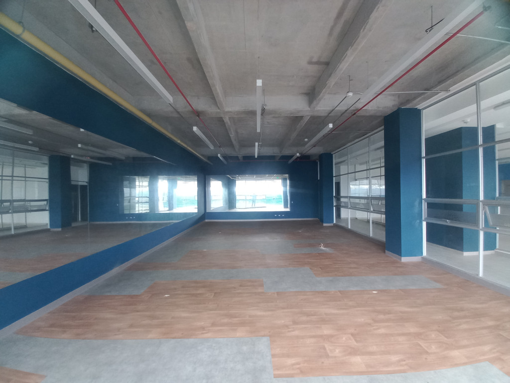 Apartamento En Venta - C.r Bosque Reservado Piso 9, Ibagué