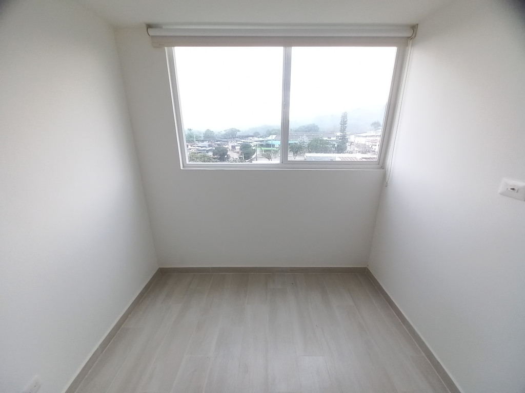 Apartamento En Venta - C.r Bosque Reservado Piso 10, Ibagué