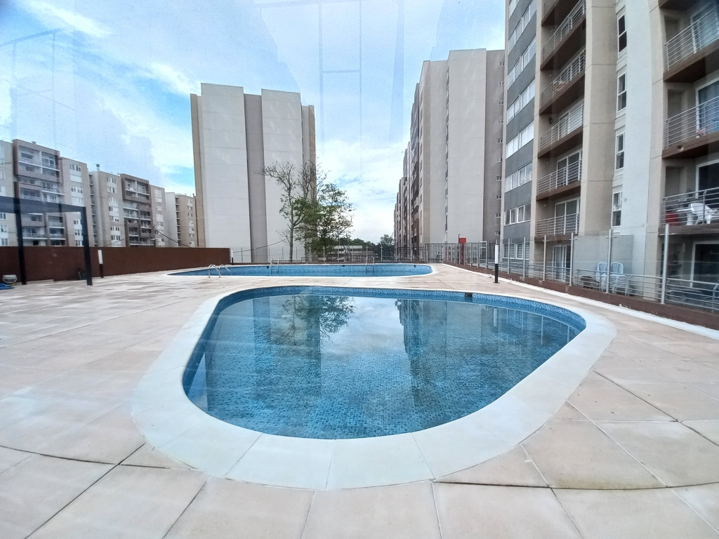 Apartamento En Venta - C.r Bosque Reservado Piso 10, Ibagué