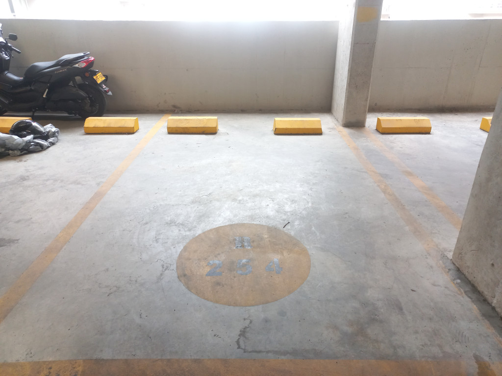 Apartamento En Venta - C.r Bosque Reservado Piso 10, Ibagué