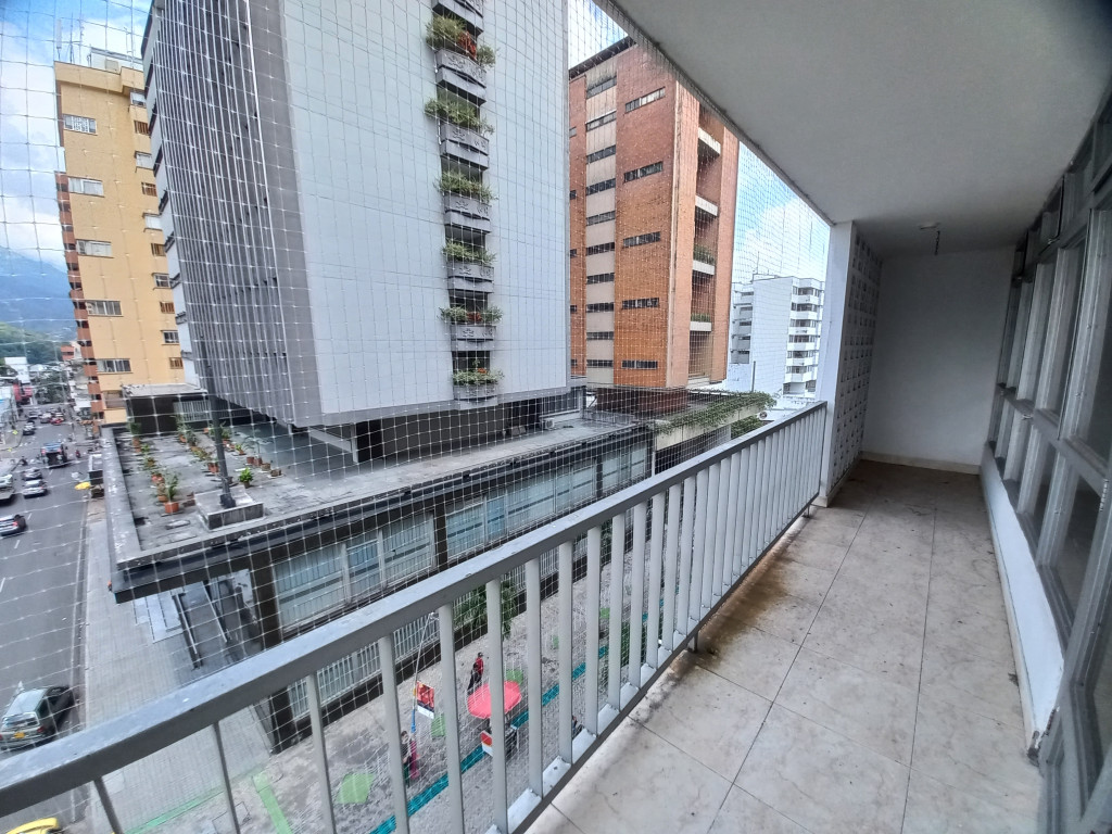 Apartamento En Venta - Edificio Combeima Piso 4, Ibagué