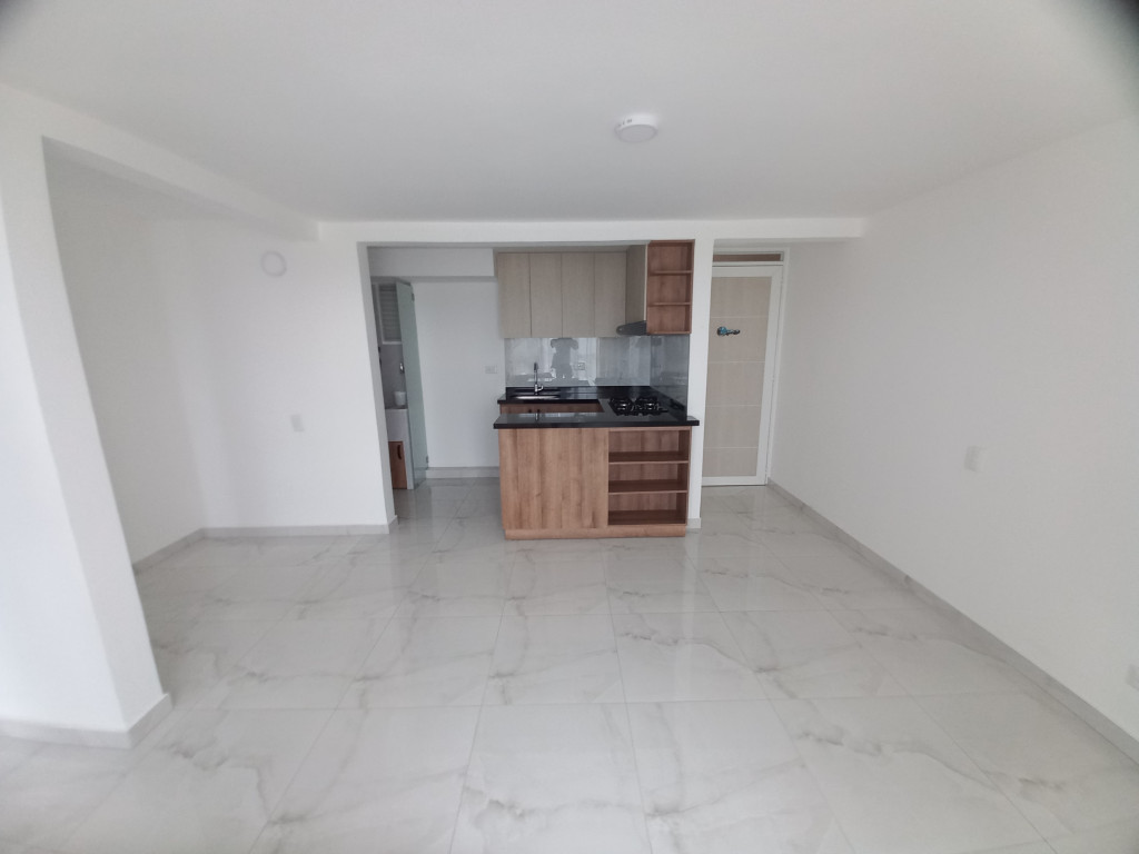 Apartamento En Venta - C. R  Valle Lindo Piso 12, Ibagué