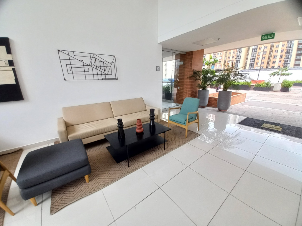 Apartamento En Venta - C. R  Valle Lindo Piso 12, Ibagué