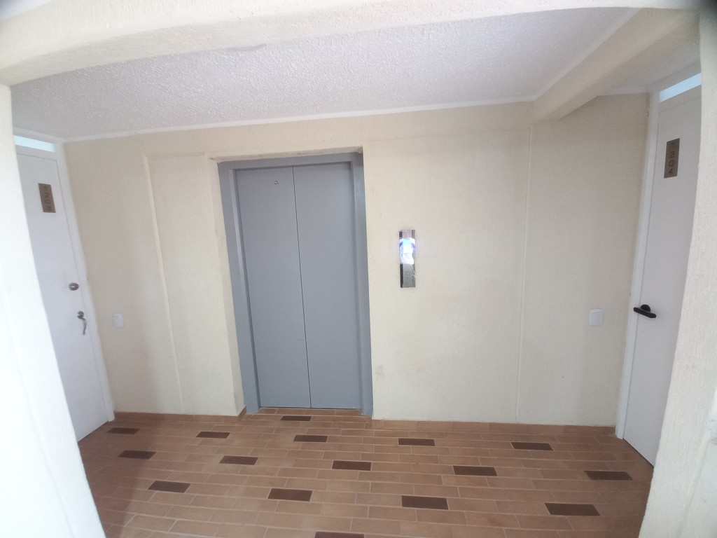 Apartamento En Venta - C. R  Valle Lindo Piso 12, Ibagué