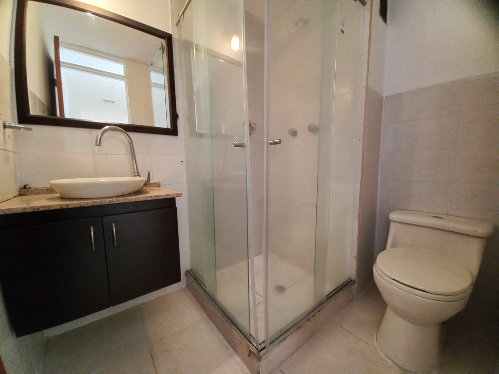 Apartamento En Venta - Edificio Ferrocarril Piso 3 Sin Acsensor, Ibagué