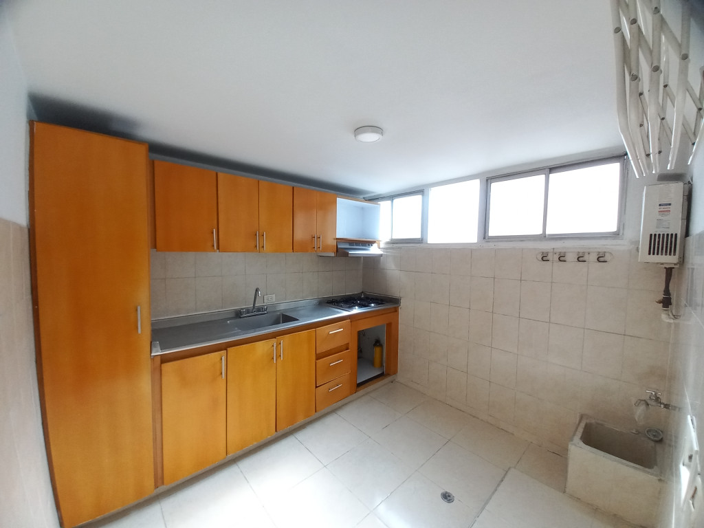 Apartamento En Venta - Edificio Ferrocarril Piso 3 Sin Acsensor, Ibagué