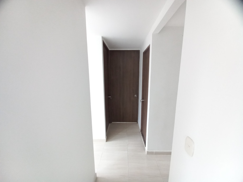 Apartamento En Arriendo - Arboleda Campestre Yarumo Piso 5 Sin Ascensor, Ibagué