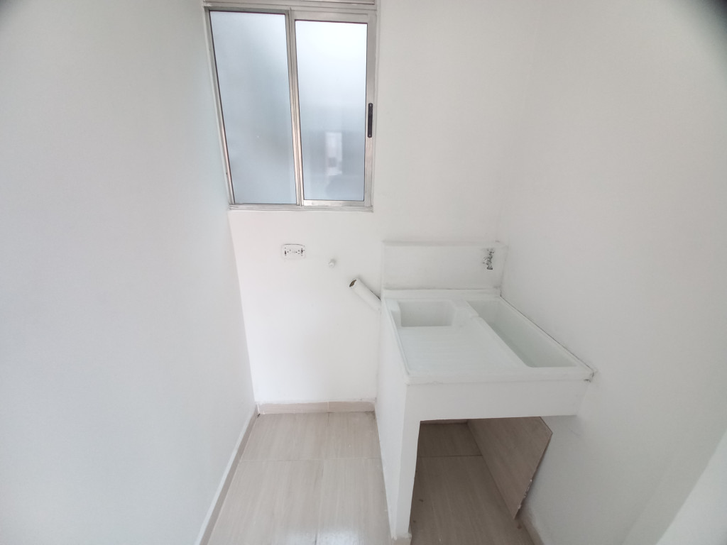 Apartamento En Arriendo - Arboleda Campestre Yarumo Piso 5 Sin Ascensor, Ibagué