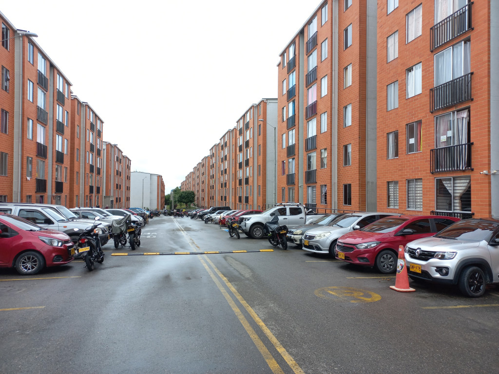 Apartamento En Arriendo - Arboleda Campestre Yarumo Piso 5 Sin Ascensor, Ibagué