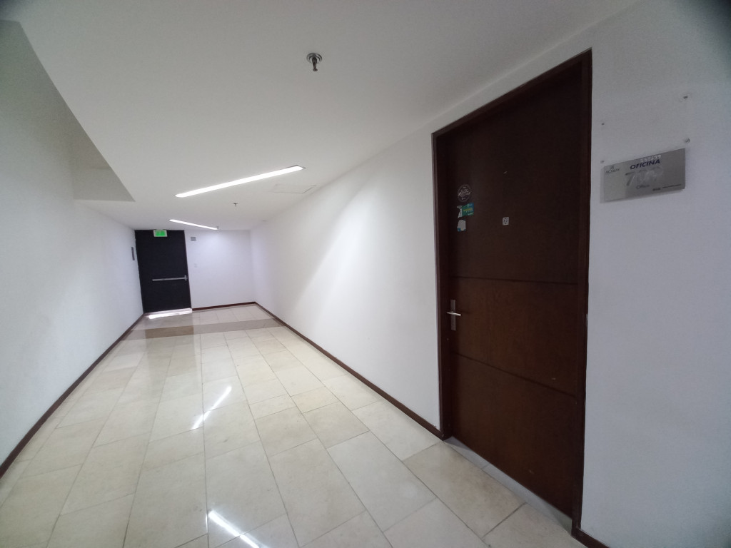 Oficina En Arriendo/Venta - Centro Empresarial - Wordl Trade Center Piso 7, Ibagué