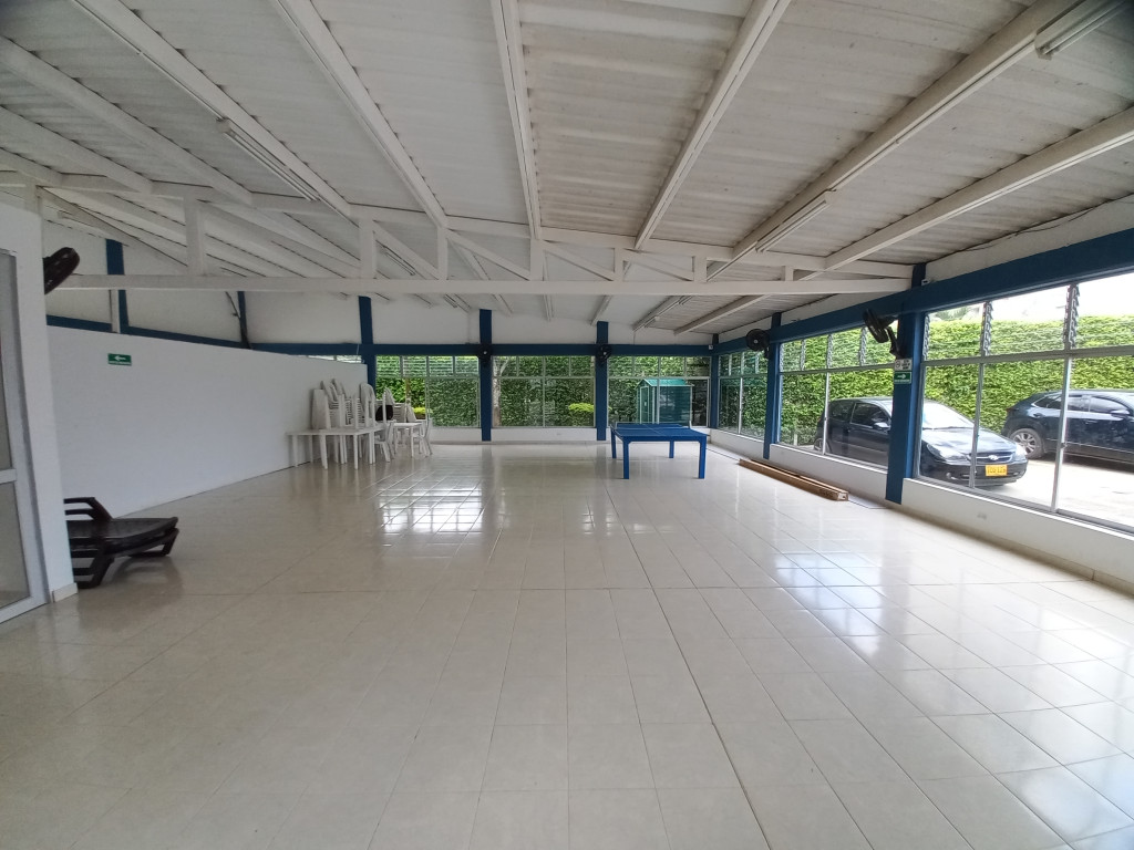 Apartamento En Venta - C.r Montebonito Piso 4 Sin Ascensor, Ibagué