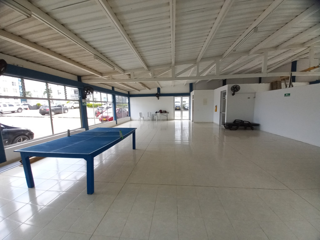 Apartamento En Venta - C.r Montebonito Piso 4 Sin Ascensor, Ibagué