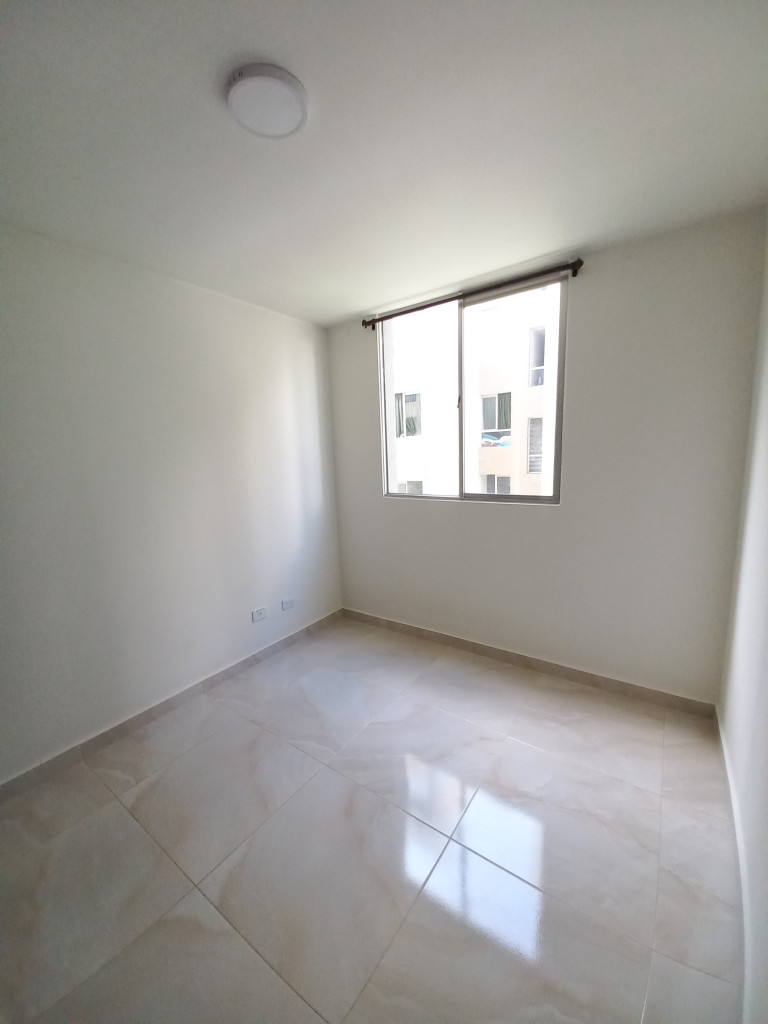 Apartamento En Arriendo - C.r Escarlata Piso 2 Sin Ascensor, Ibagué