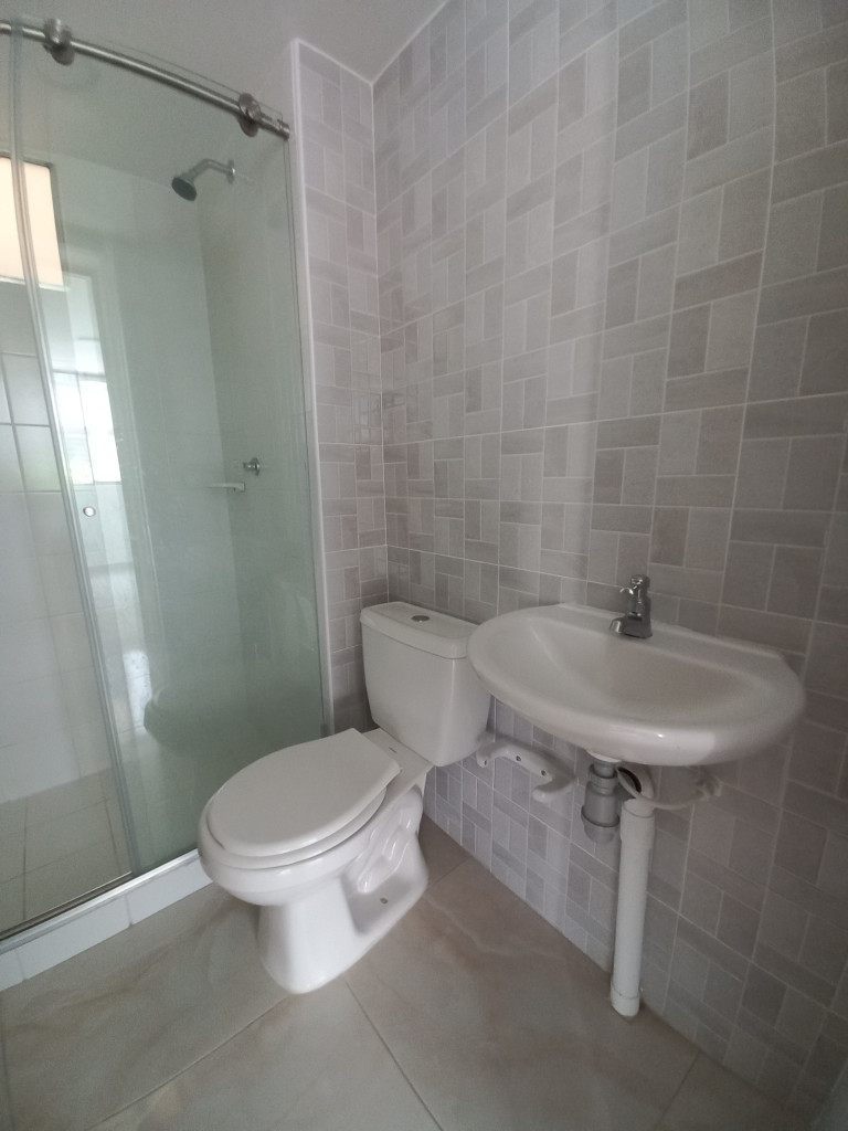 Apartamento En Arriendo - C.r Escarlata Piso 2 Sin Ascensor, Ibagué