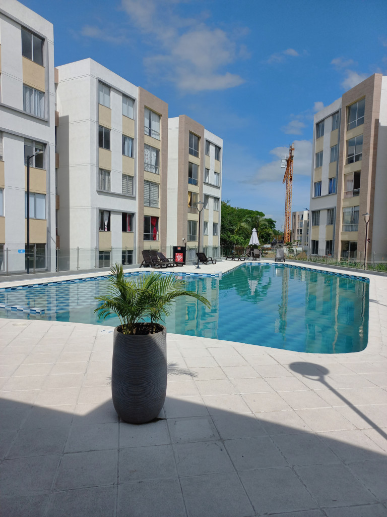 Apartamento En Arriendo - C.r Escarlata Piso 2 Sin Ascensor, Ibagué