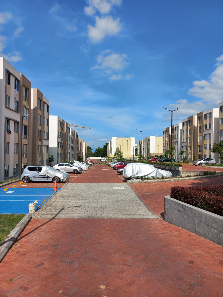 Apartamento En Arriendo - C.r Escarlata Piso 2 Sin Ascensor, Ibagué