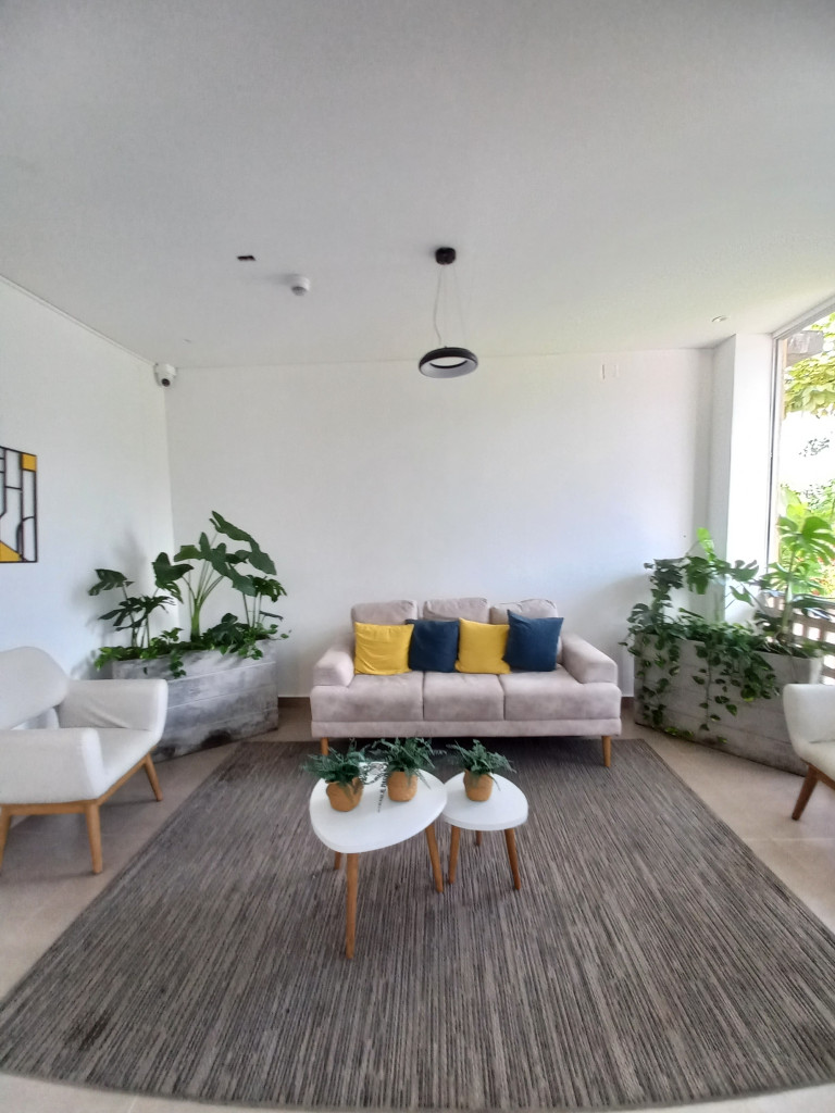 Apartamento En Arriendo - C.r Escarlata Piso 2 Sin Ascensor, Ibagué