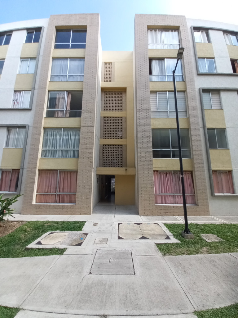 Apartamento En Arriendo - C.r Escarlata Piso 2 Sin Ascensor, Ibagué