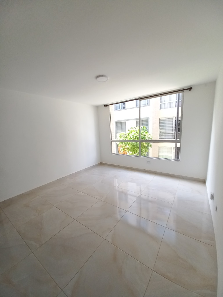 Apartamento En Arriendo - C.r Escarlata Piso 2 Sin Ascensor, Ibagué