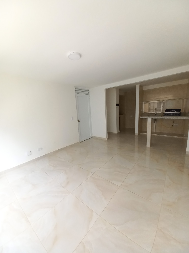 Apartamento En Arriendo - C.r Escarlata Piso 2 Sin Ascensor, Ibagué