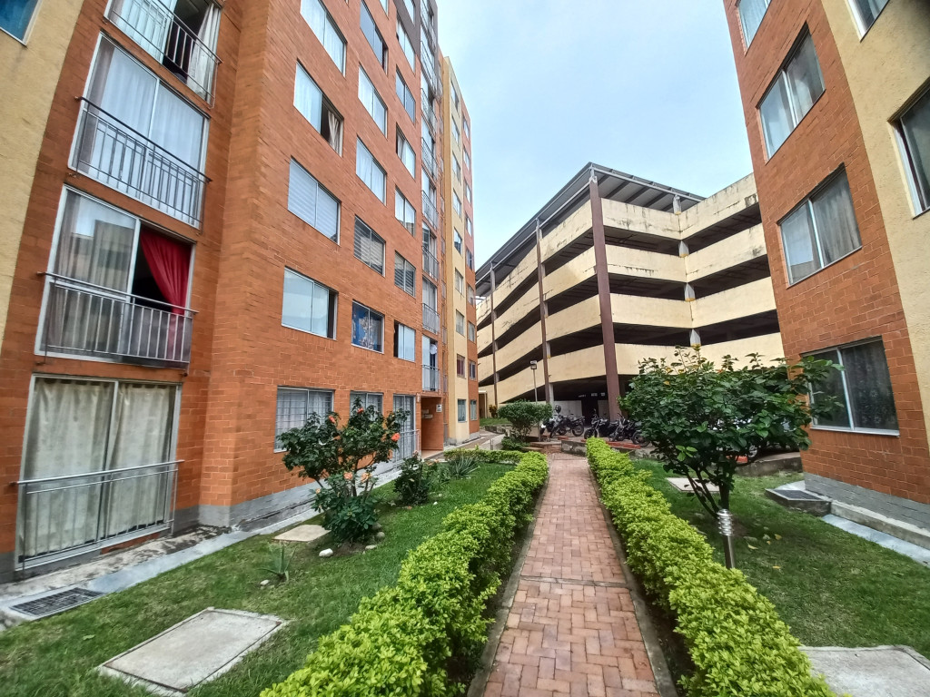 Apartamento En Venta - Conjunto Residencial San Diego Piso 8, Ibagué
