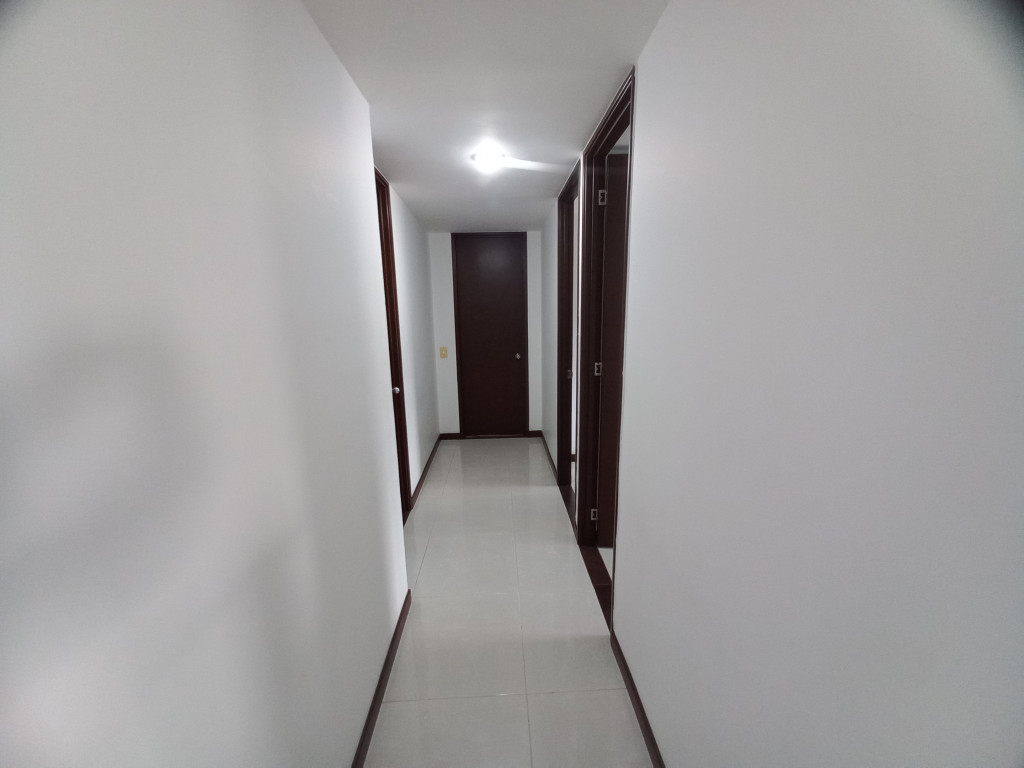 Apartamento En Venta - Edificio Mediterráneo Piso 11, Ibagué