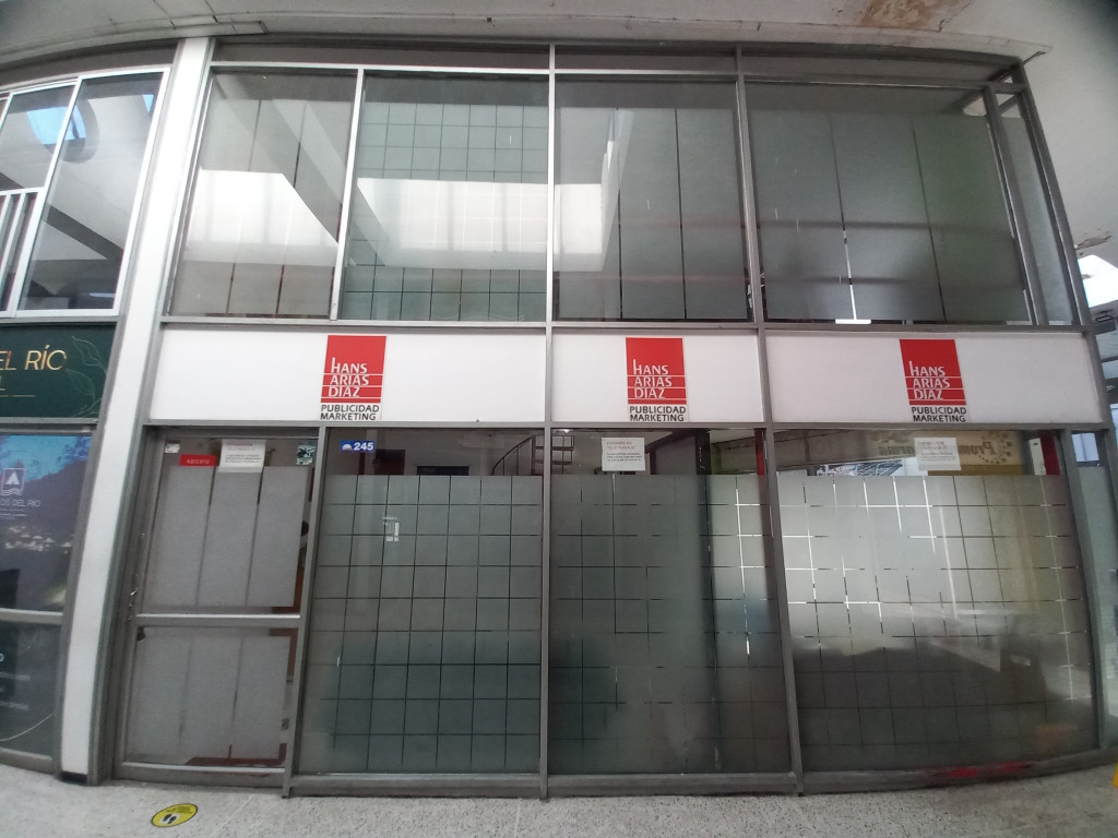 Local En Venta - Centro Comercial La Quinta Piso 2, Ibagué