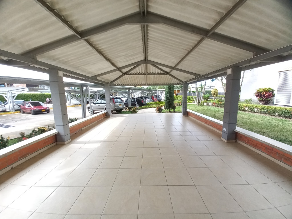 Apartamento En Venta - C.r Reservas De Bilbao Piso 9, Ibagué