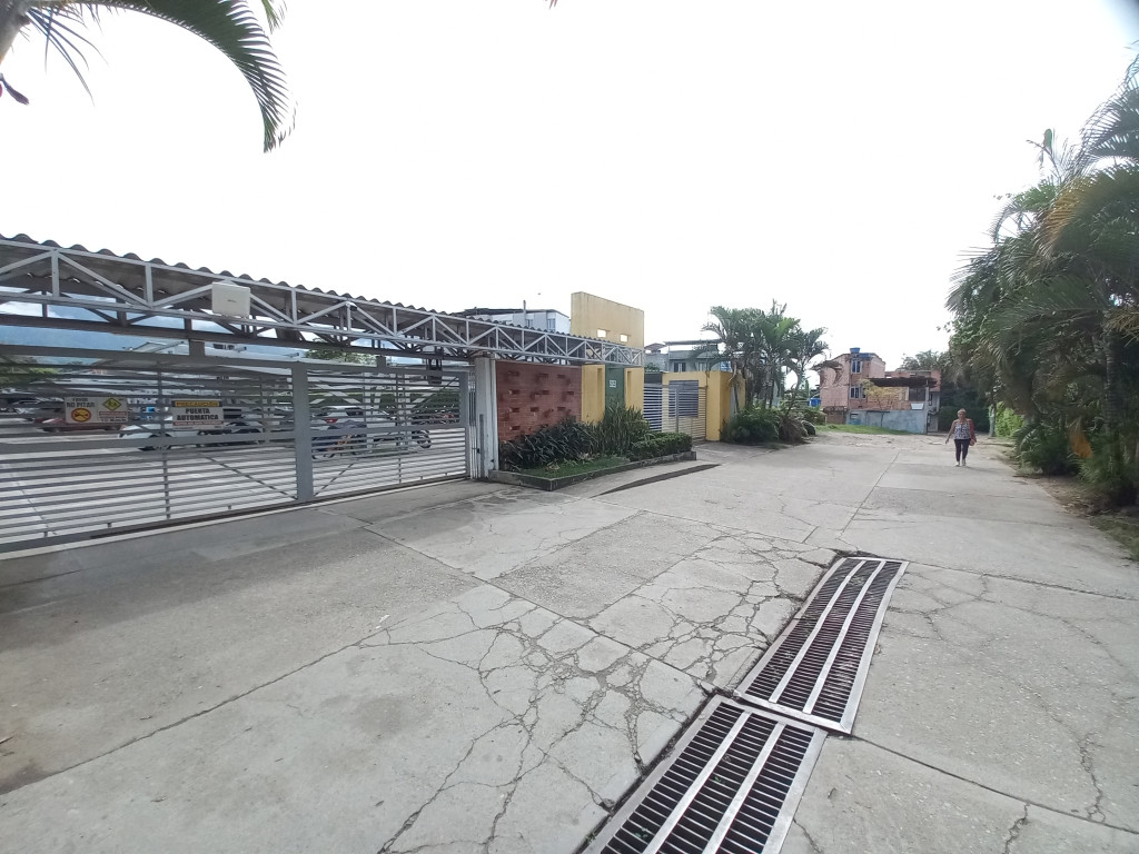 Apartamento En Venta - C.r Reservas De Bilbao Piso 9, Ibagué