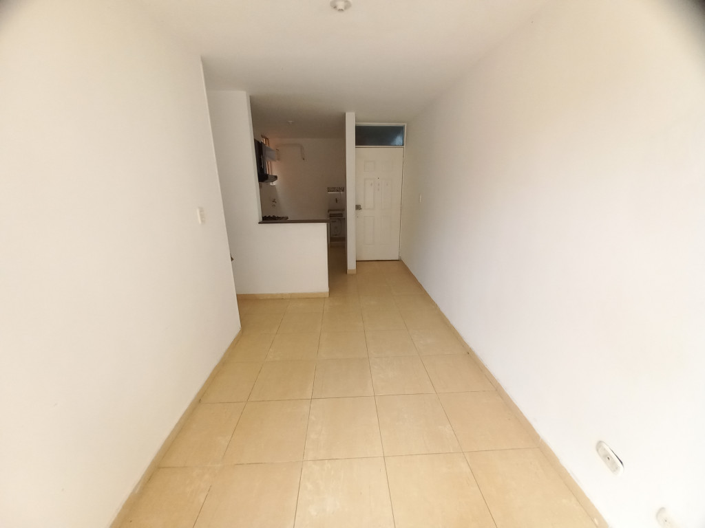 Apartamento En Venta - C.r Monterrey Piso 3 Sin Ascensor, Ibagué