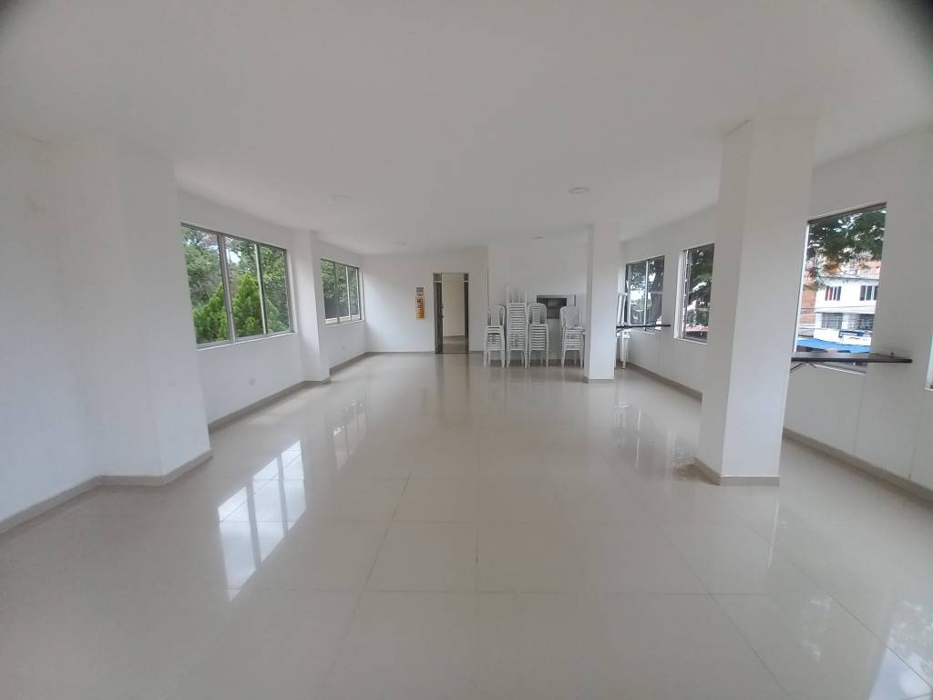 Apartamento En Venta - C.r Monterrey Piso 3 Sin Ascensor, Ibagué