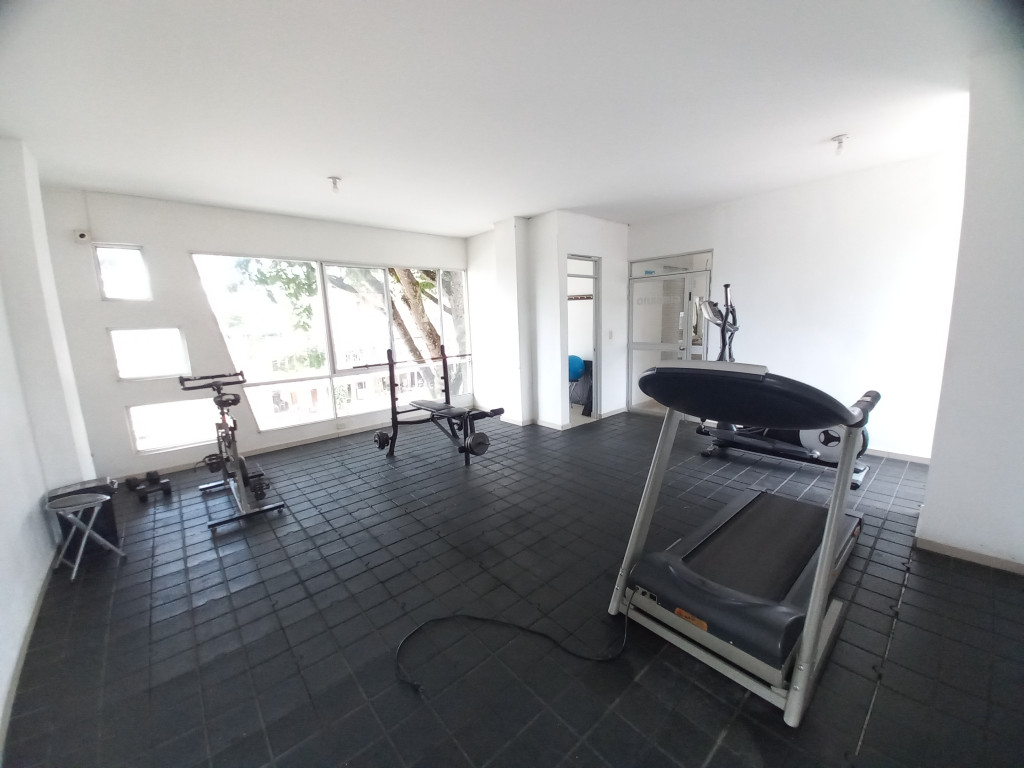 Apartamento En Venta - C.r Monterrey Piso 3 Sin Ascensor, Ibagué