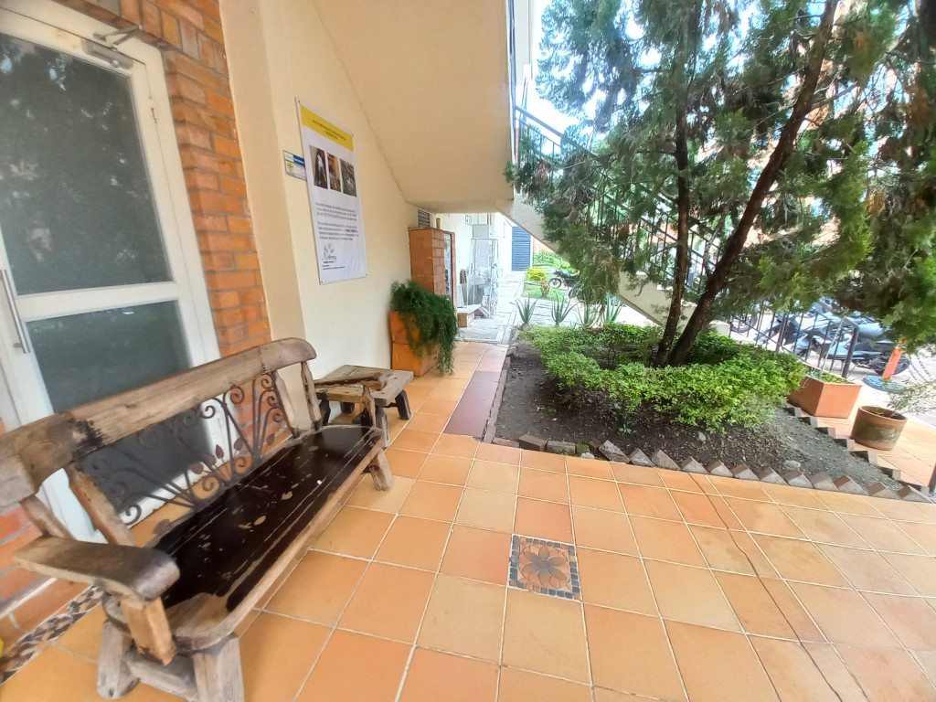 Apartamento En Venta - C.r Monterrey Piso 3 Sin Ascensor, Ibagué