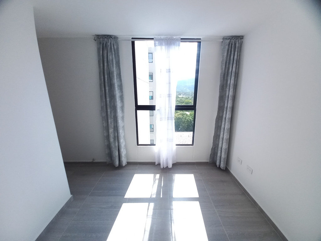 Apartamento En Arriendo - C.r Valle Verde Del Campestre Piso 14, Ibagué