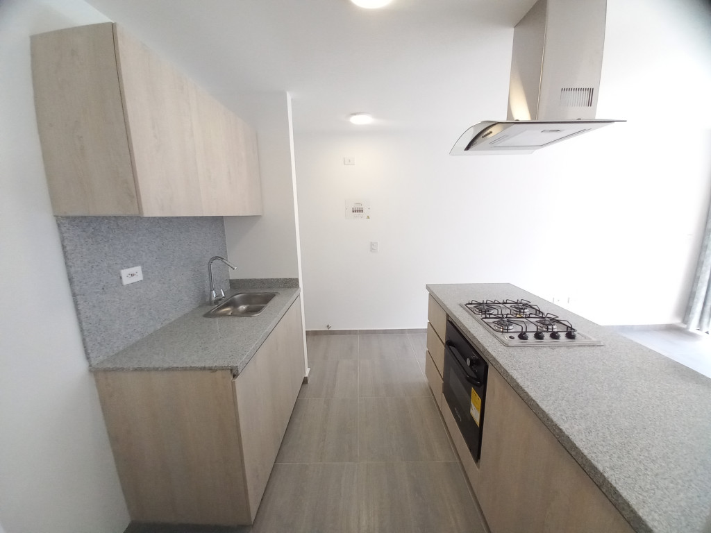 Apartamento En Arriendo - C.r Valle Verde Del Campestre Piso 14, Ibagué