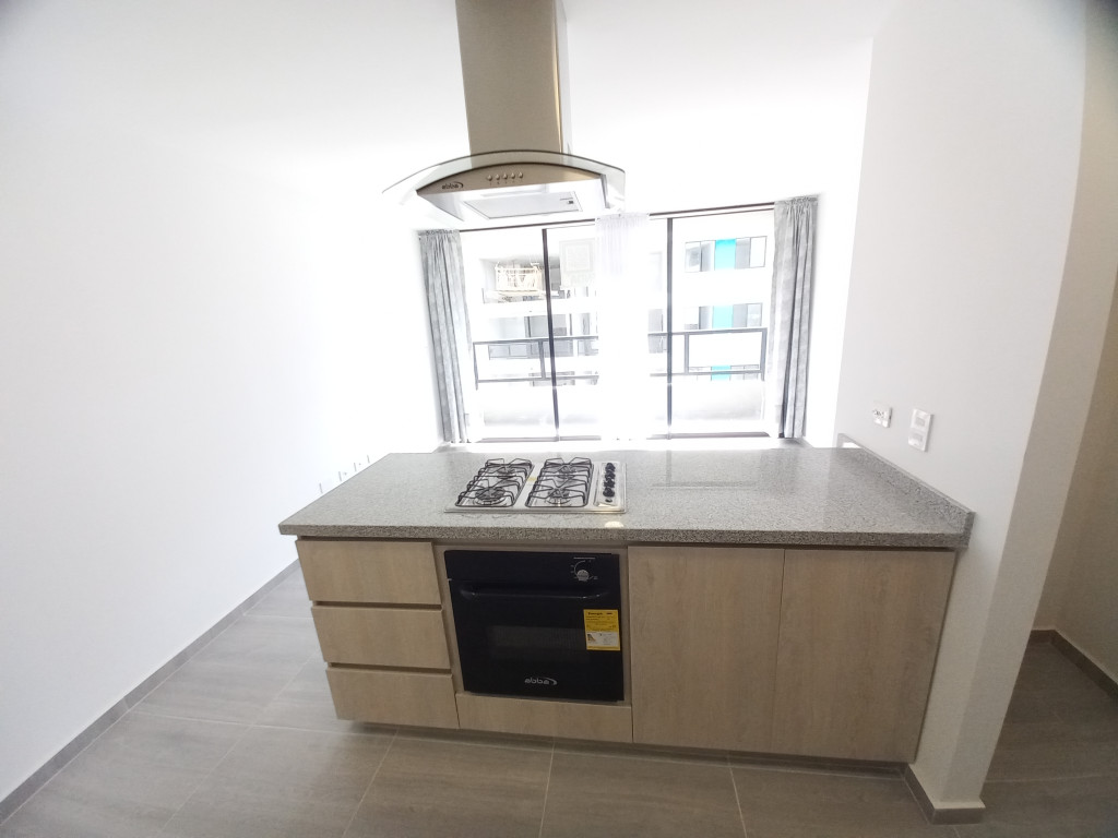 Apartamento En Arriendo - C.r Valle Verde Del Campestre Piso 14, Ibagué