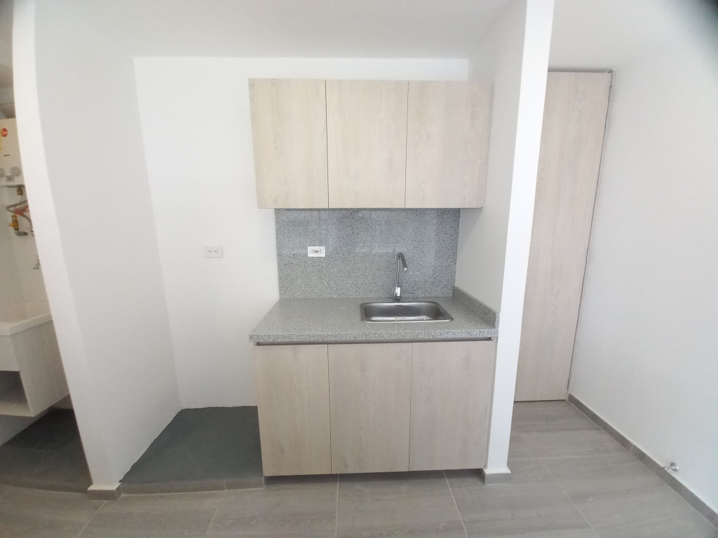Apartamento En Arriendo - C.r Valle Verde Del Campestre Piso 14, Ibagué